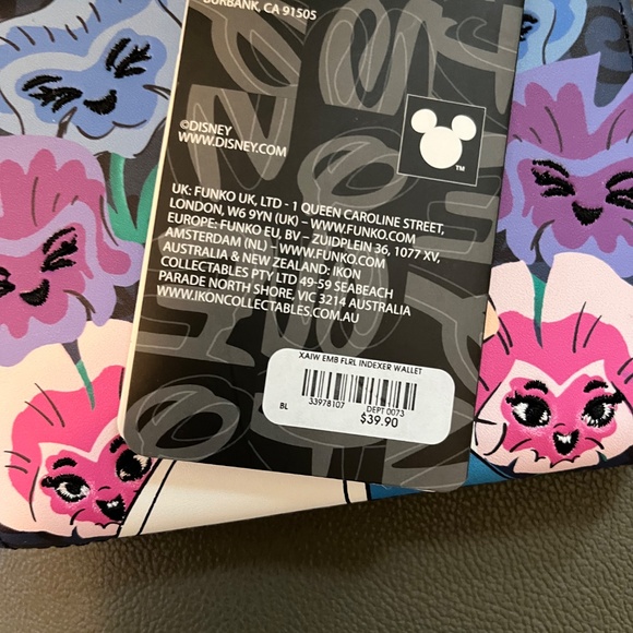 Alice in wonderland wallet loungefly - Picture 2 of 2